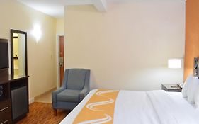 Quality Inn & Suites Middletown - Newport